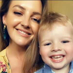 Meet your Posher, Carly